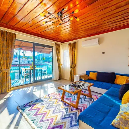 Ahiska Kalkan * Kaş